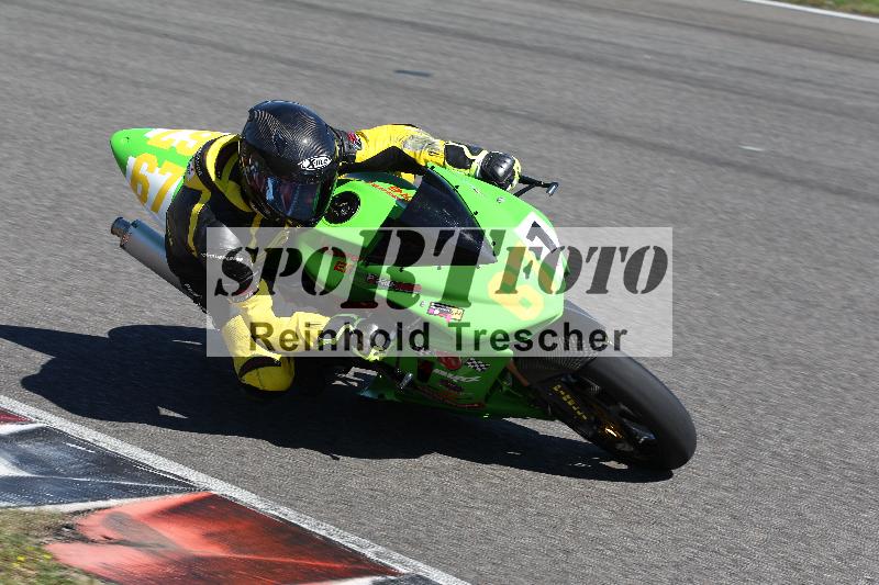 /Archiv-2022/07 16.04.2022 Speer Racing ADR/Gruppe gelb/1